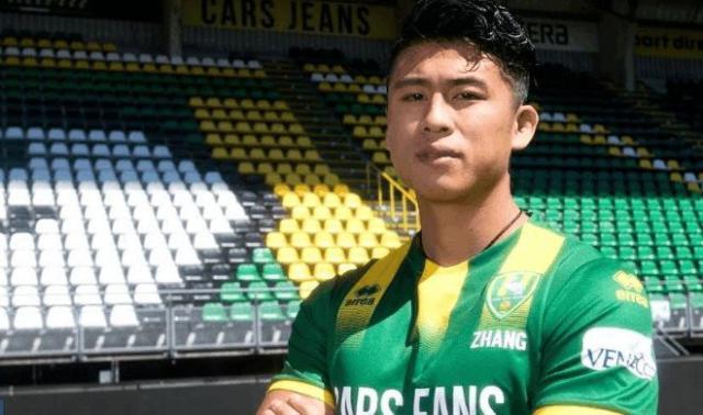 mk体育-18强赛漫谈：国足留洋曾领先日韩 本届首次无海归