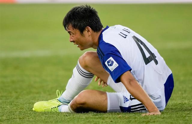 mk体育官网-瑞士媒体挂念李磊惊艳后伤退：拥有很好的防守价值