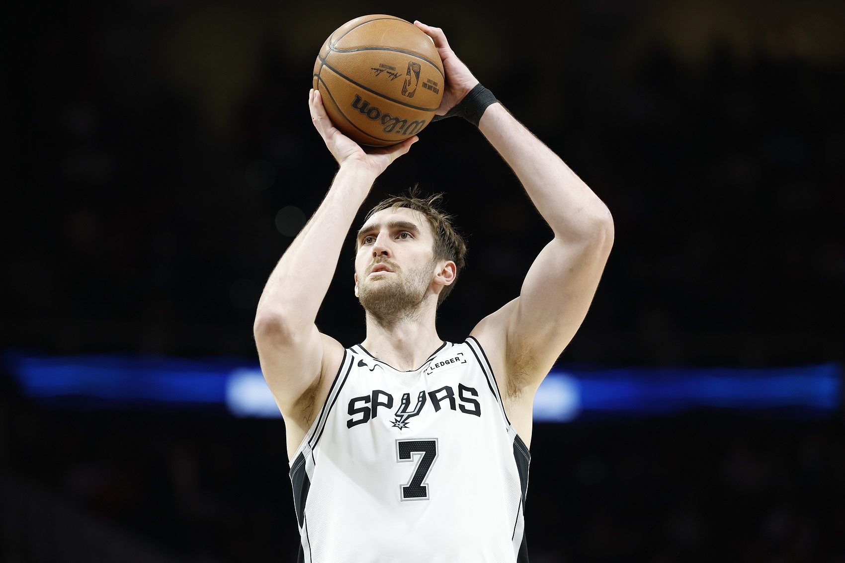 mk体育官网-科内特：与全员出战76人的交手很令人兴奋 这场比赛对抗强度很高